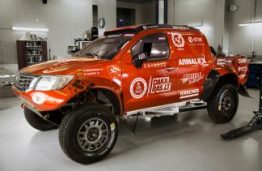 KTU „Elektros dienos 2016“: pirmą kartą Kaune – A. Juknevičiaus Dakaro bolidas „Toyota Overdrive Hilux“